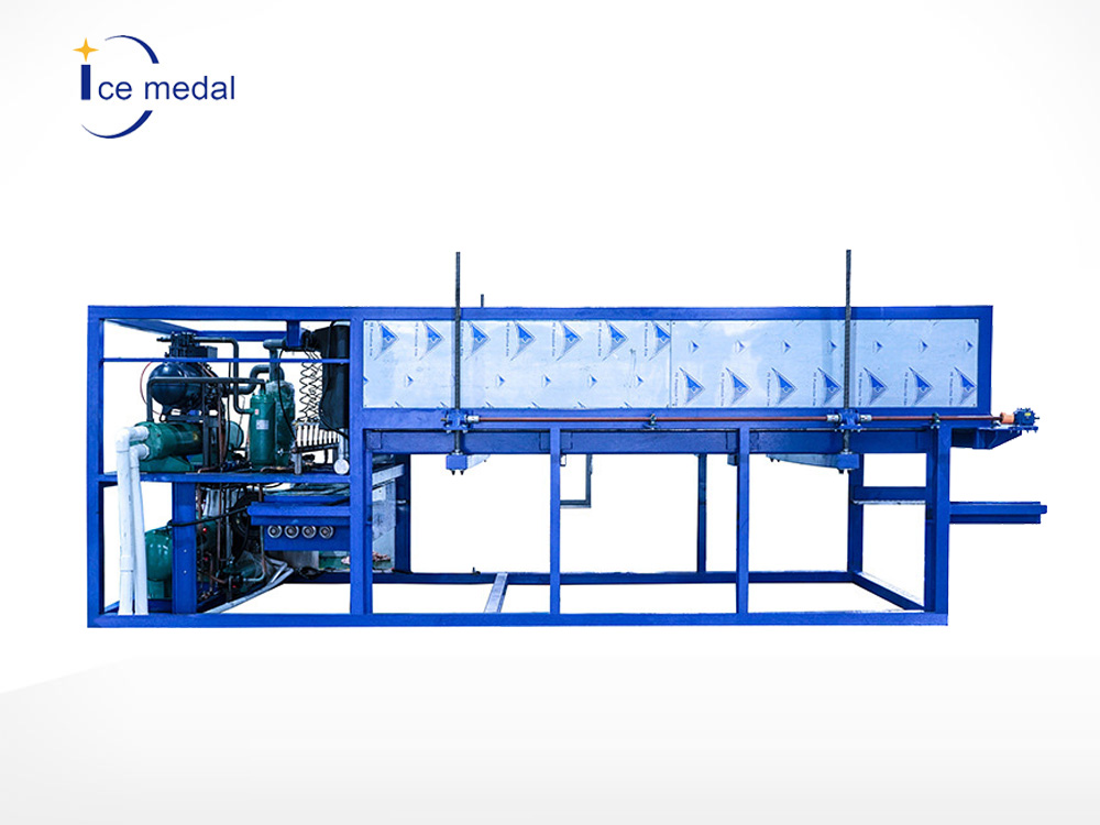 日產(chǎn)10噸直冷冰磚機(jī) 港口碼頭制冰設(shè)備